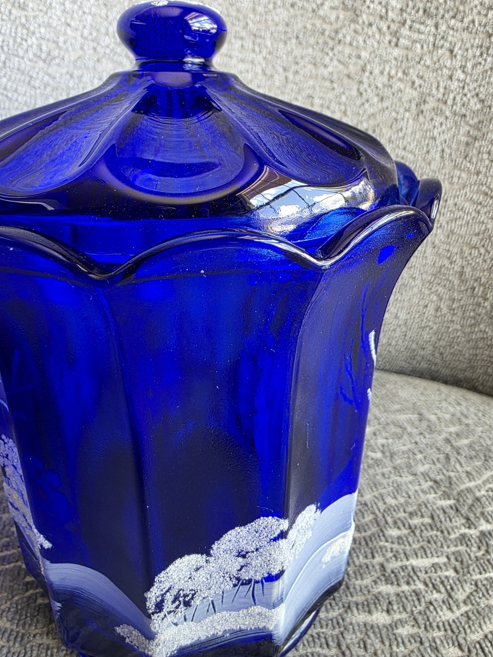 RARE VTG Fenton Cobalt Blue Canaan Valley Candy Jar With Lid Signed Hand Painted - Picture 9 of 14